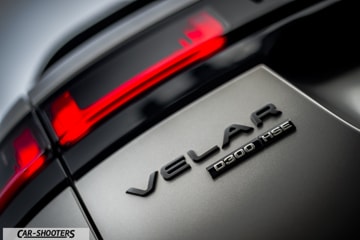 Range Rover Velar Prova su Strada