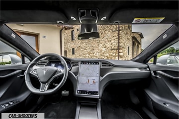 Tesla Model S 100D Prova su Strada