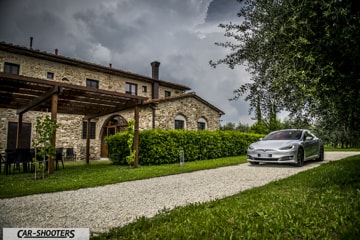 Tesla Model S 100D Prova su Strada