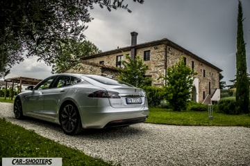 Tesla Model S 100D Prova su Strada