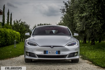 Tesla Model S 100D Prova su Strada