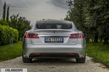 Tesla Model S 100D Prova su Strada