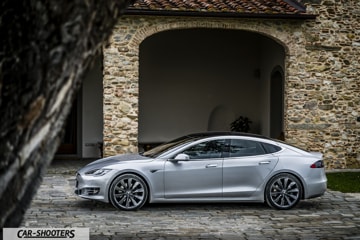 Tesla Model S 100D Prova su Strada