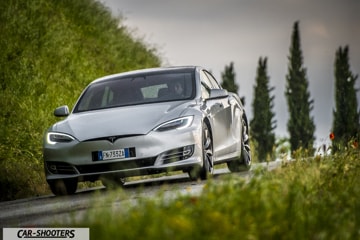 Tesla Model S 100D Prova su Strada