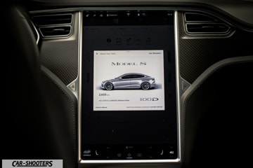 Tesla Model S Touchscreen Funzioni