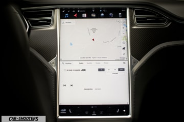 Tesla Model S Touchscreen Funzioni