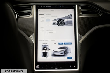 Tesla Model S Touchscreen Funzioni