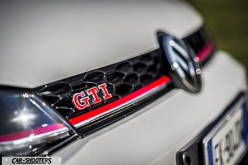 Volkswagen Golf VII GTI Prova Su Strada