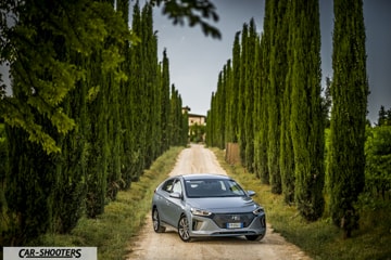 Hyundai Ioniq Hybrid Prova su Strada