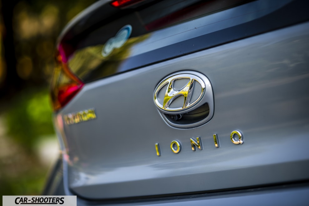 Hyundai Ioniq Hybrid Prova su Strada