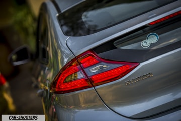 Hyundai Ioniq Hybrid Prova su Strada