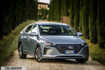 Hyundai Ioniq Hybrid Prova su Strada