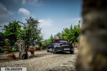 car_shooters_mazda-mx-5-cherry-edition-prova-su-strada_11