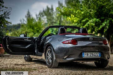 car_shooters_mazda-mx-5-cherry-edition-prova-su-strada_12