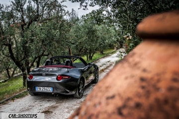 car_shooters_mazda-mx-5-cherry-edition-prova-su-strada_16