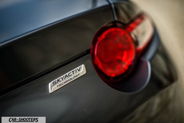 car_shooters_mazda-mx-5-cherry-edition-prova-su-strada_32