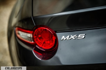 car_shooters_mazda-mx-5-cherry-edition-prova-su-strada_33