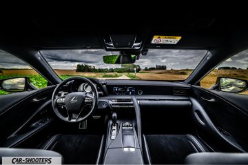 Lexus LC500h Prova Su Strada