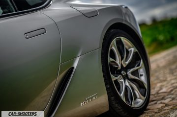 Lexus LC500h Prova Su Strada