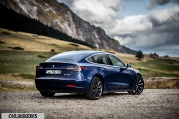 Tesla Model 3 Performance Prova su Strada