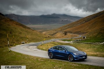 Tesla Model 3 Performance Prova su Strada