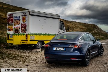 Tesla Model 3 Performance Prova su Strada