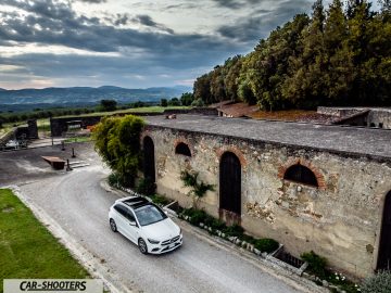 Car-Shooters Mercedes Benz Classe B Prova su Strada