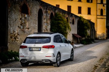 Car-Shooters Mercedes Benz Classe B Prova su Strada