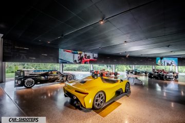 Car-Shooters Visitare Dallara Academy