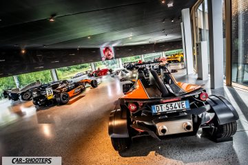 Car-Shooters Visitare Dallara Academy