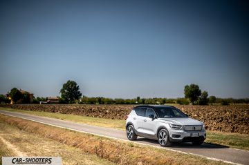 car-shooters-volvo-xc40-p8-prova-su-strada-49