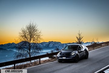 Tesla Model Y Prova su Strada