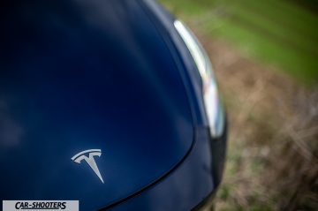 Tesla Model Y Prova su Strada