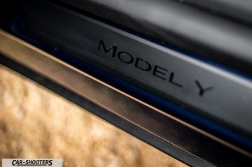 Tesla Model Y Prova su Strada