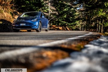 Tesla Model Y Prova su Strada