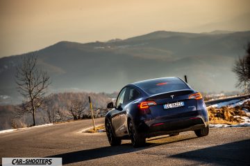 Tesla Model Y Prova su Strada