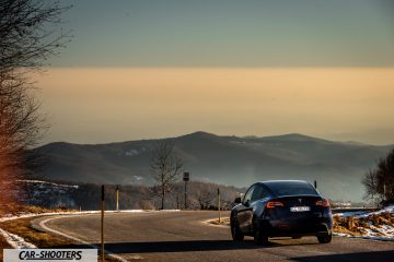 Tesla Model Y Prova su Strada