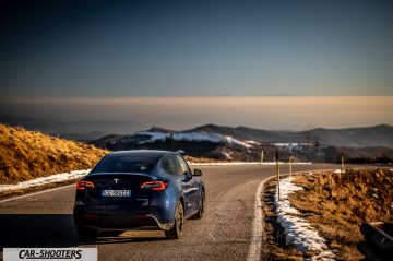 Tesla Model Y Prova su Strada