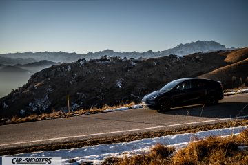 Tesla Model Y Prova su Strada