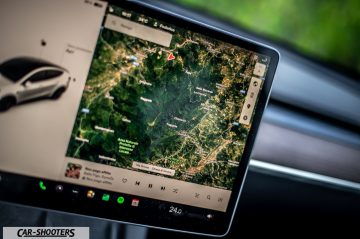 Tesla Model Y Performance Prova su Strada