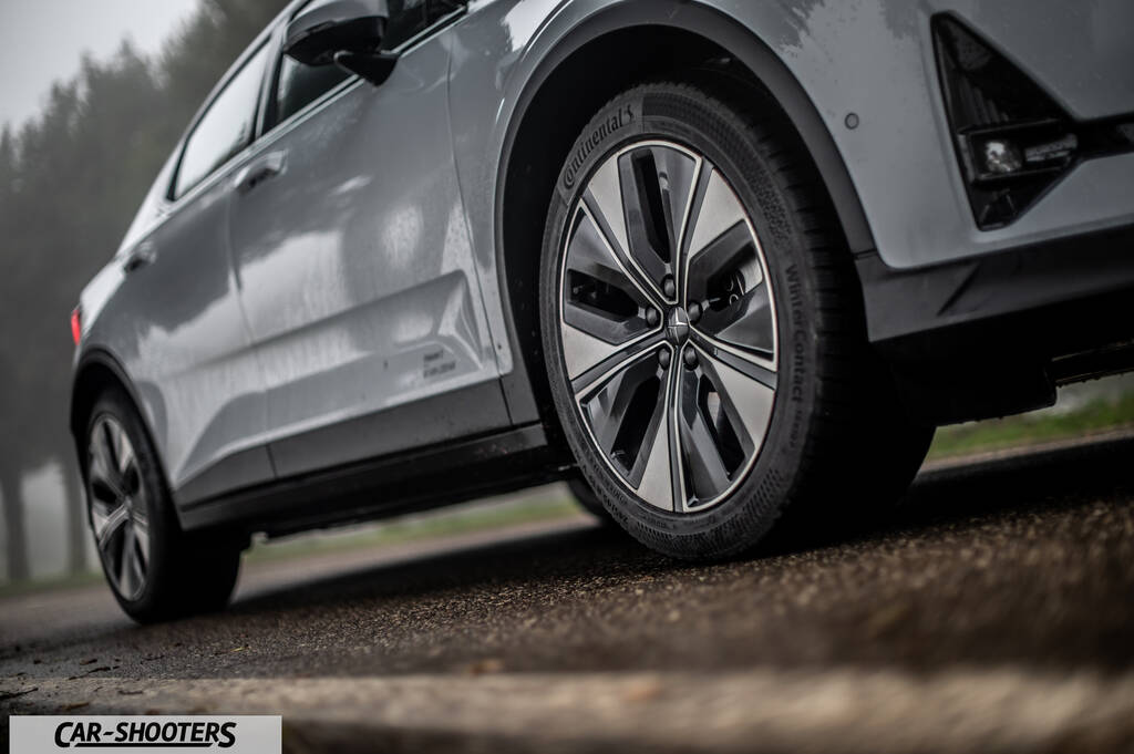 Polestar 2 – detail, alloy wheel close-up